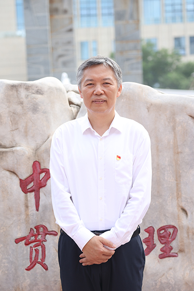 副校长曾拥军