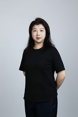 马玲